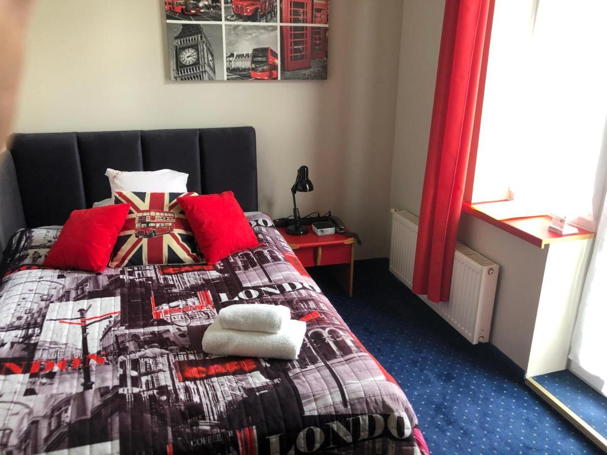 Hotel Bella Jelenia Gora Ngoại thất bức ảnh