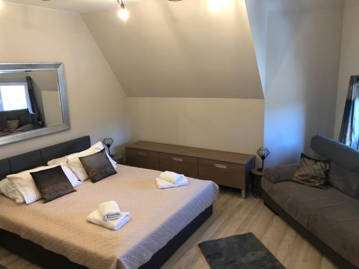 Hotel Bella Jelenia Gora Ngoại thất bức ảnh
