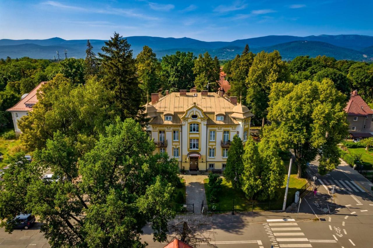 Hotel Bella Jelenia Gora Ngoại thất bức ảnh