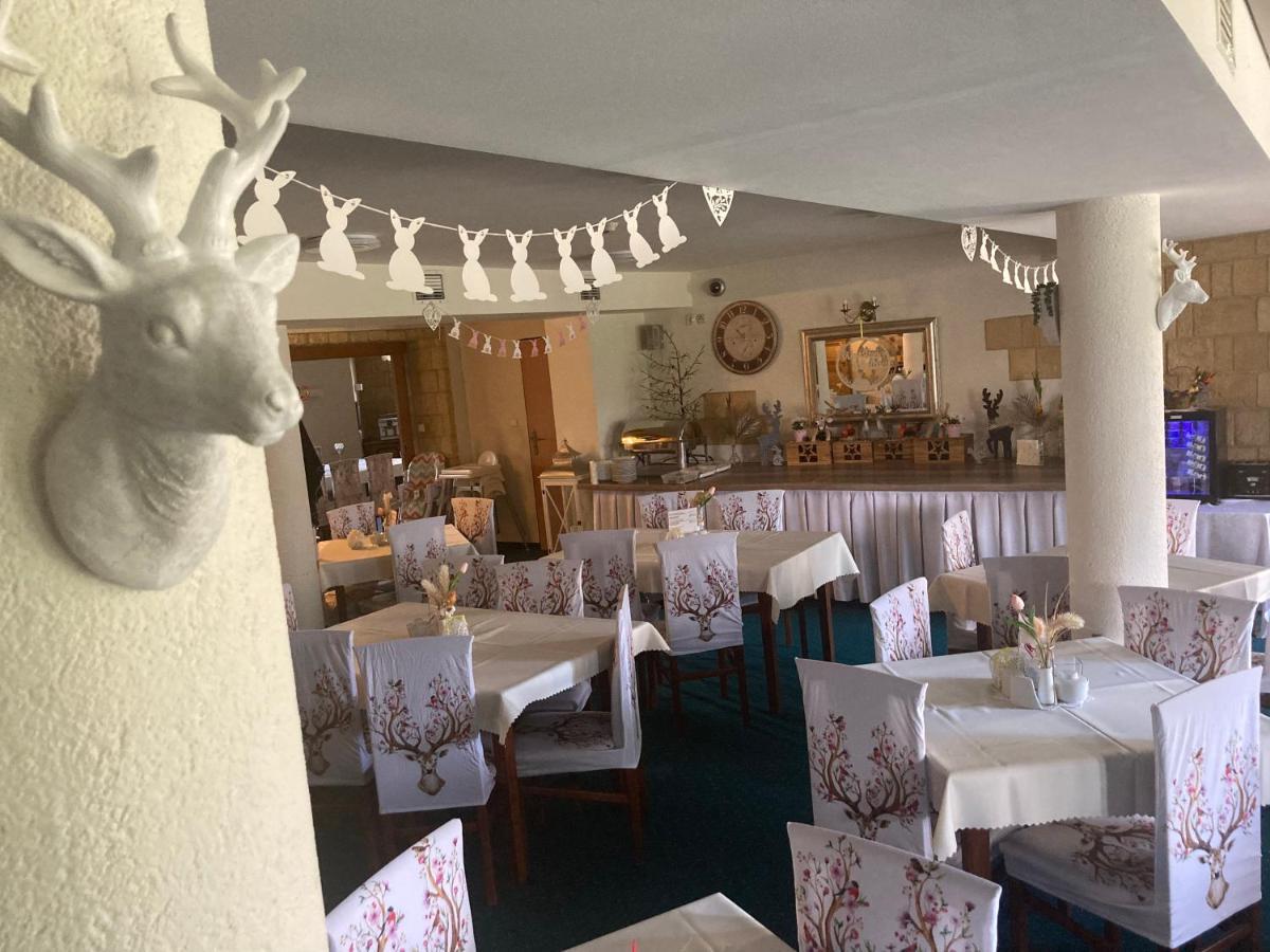 Hotel Bella Jelenia Gora Ngoại thất bức ảnh