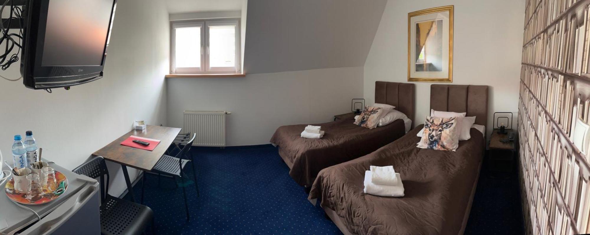 Hotel Bella Jelenia Gora Ngoại thất bức ảnh