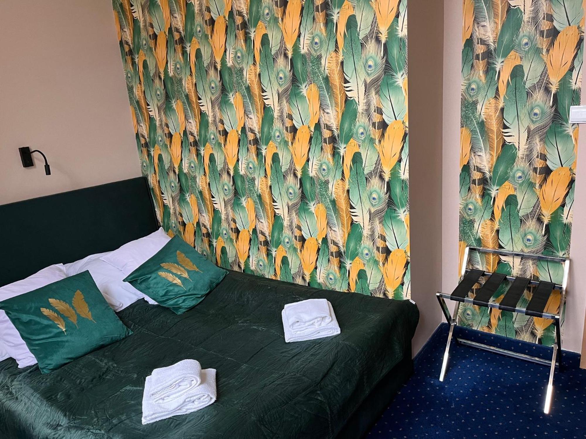 Hotel Bella Jelenia Gora Ngoại thất bức ảnh
